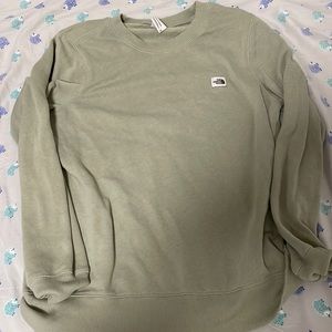 The North Face sage green pull over women’s sz L